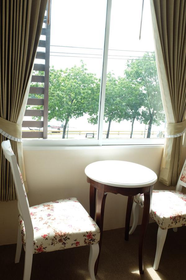 Tawanwarn Hotel Krabi town Buitenkant foto